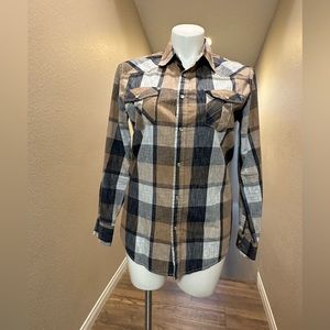 Men’s Snap Plaid Shirt Size M